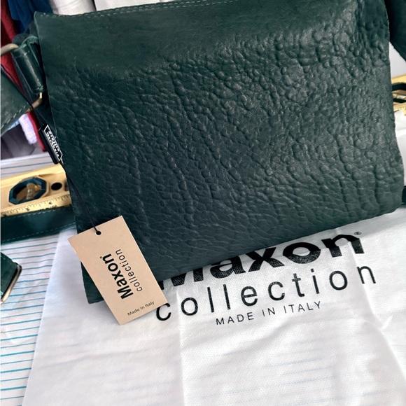 Maxon Collection Forest Green Textured Handbag. New with Tags. - Picture 14 of 15